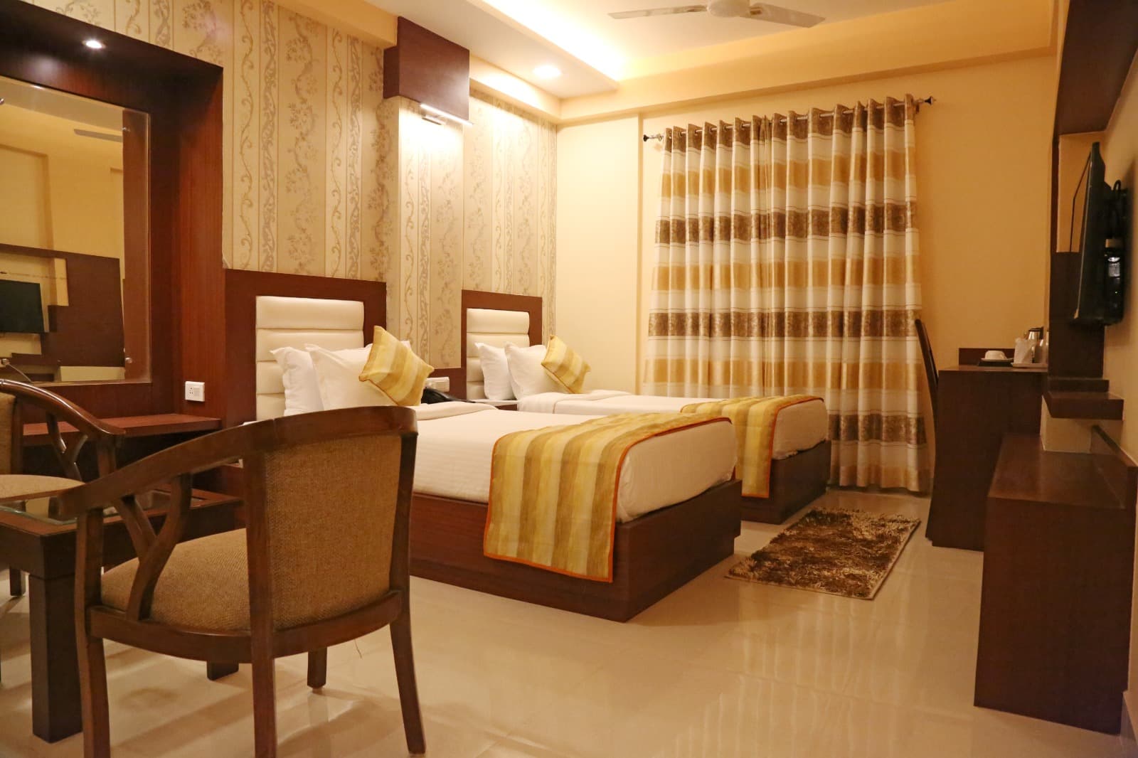 Hotel Varanasi Inn